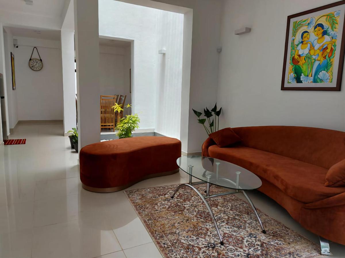 Oesis - Stylish Villa Steps From Historic Galle Fort Ngoại thất bức ảnh